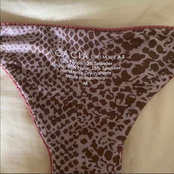 👄 Acacia bikini set 👄 - Picture 6 of 12